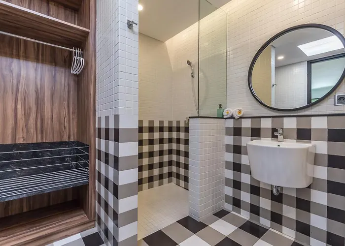Lamun At 4*